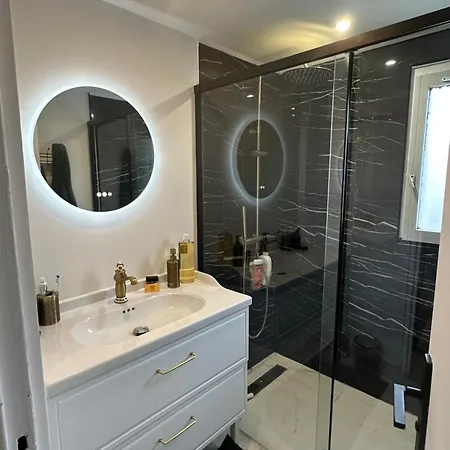 Accueillante A 5 Min Du Metro 7 - Quarto em Acomodações Particulares